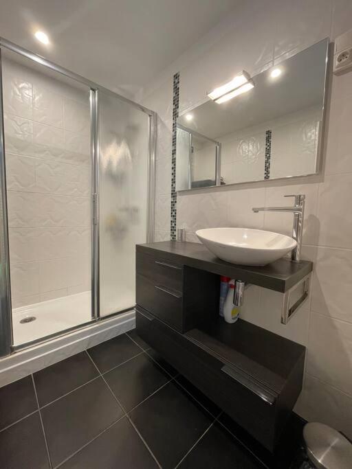 Appartement 2 Chambres +Parking Narbonne Luaran gambar